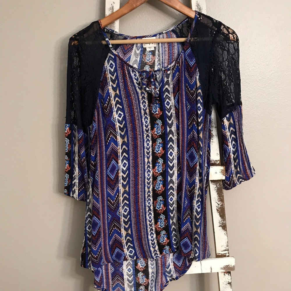 Patterned blouse